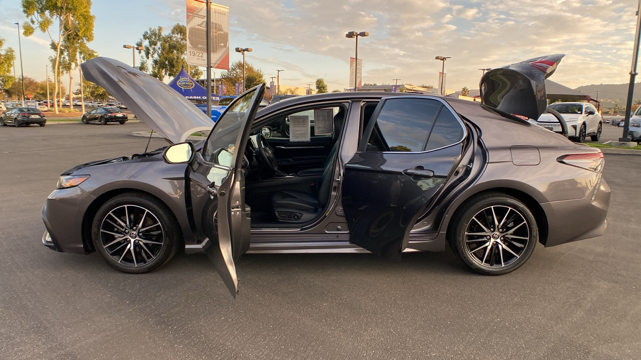 2023 Toyota Camry SE 11