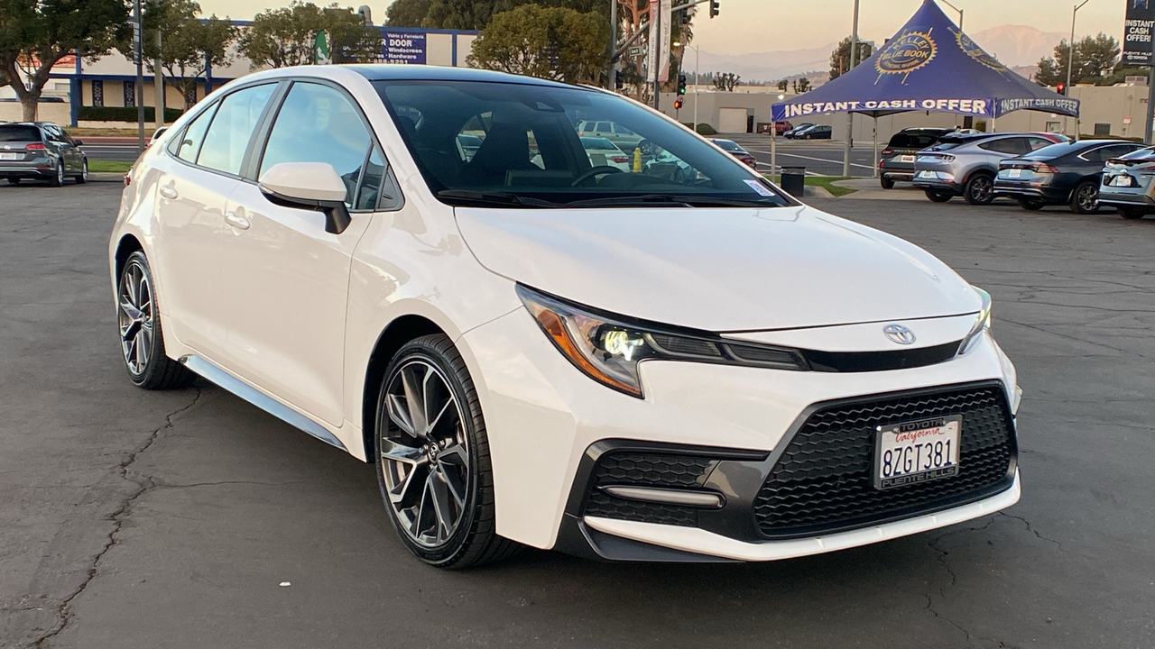 2022 Toyota Corolla SE 1