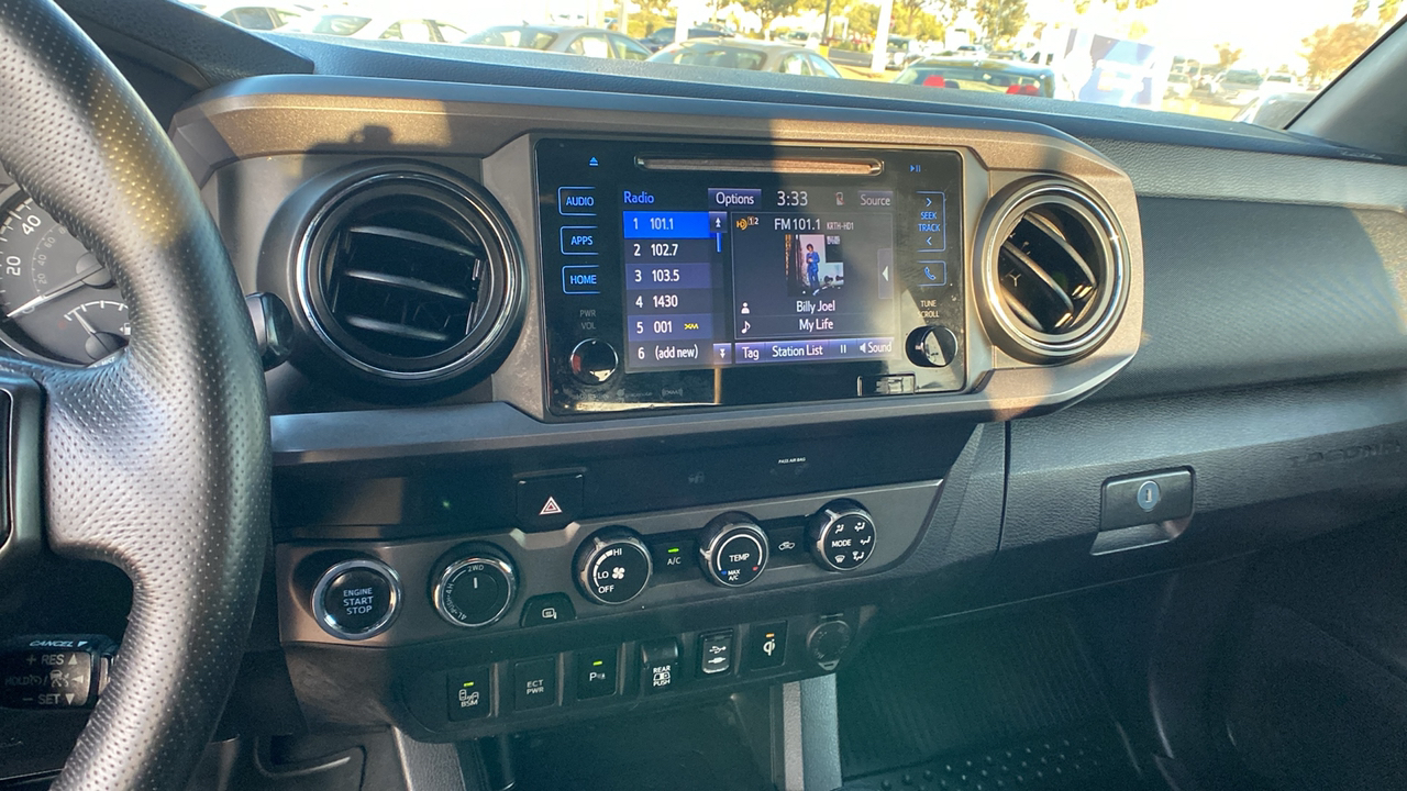 2019 Toyota Tacoma TRD Sport 14