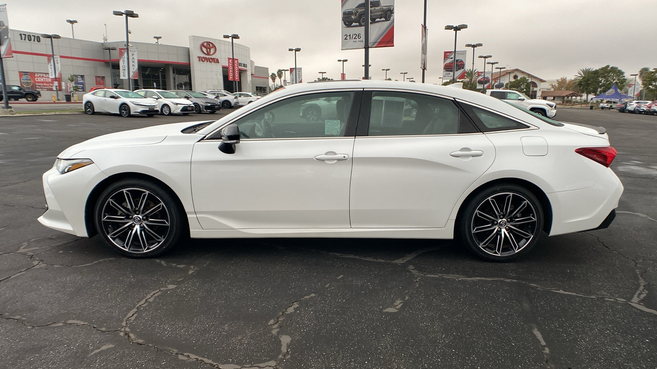 2019 Toyota Avalon XSE 6