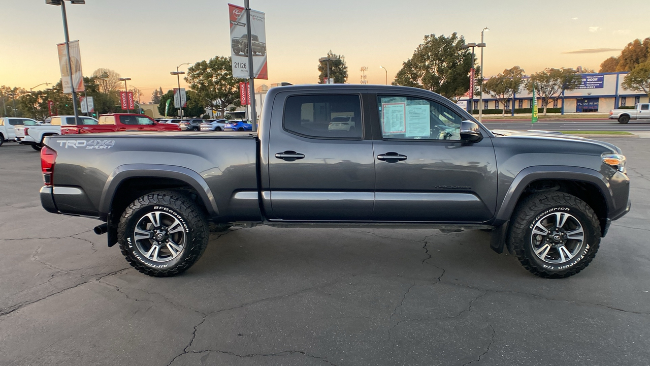 2019 Toyota Tacoma TRD Sport 2