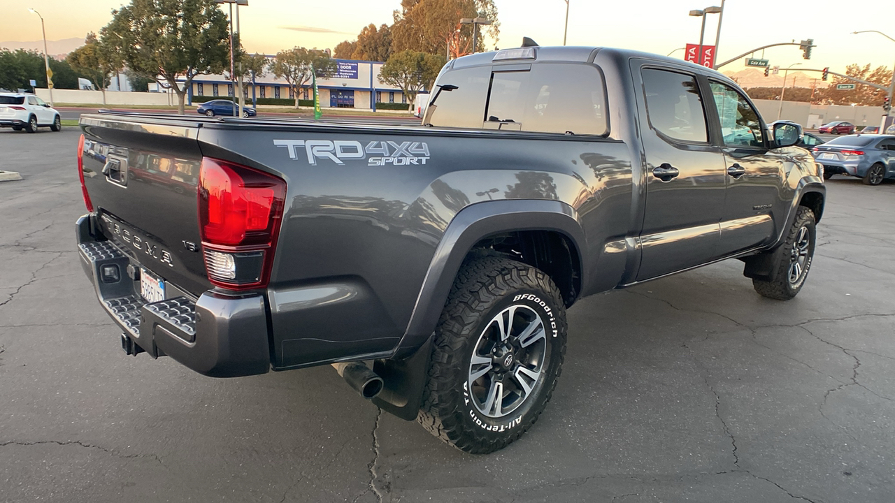 2019 Toyota Tacoma TRD Sport 3