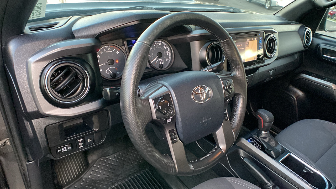 2019 Toyota Tacoma TRD Sport 16