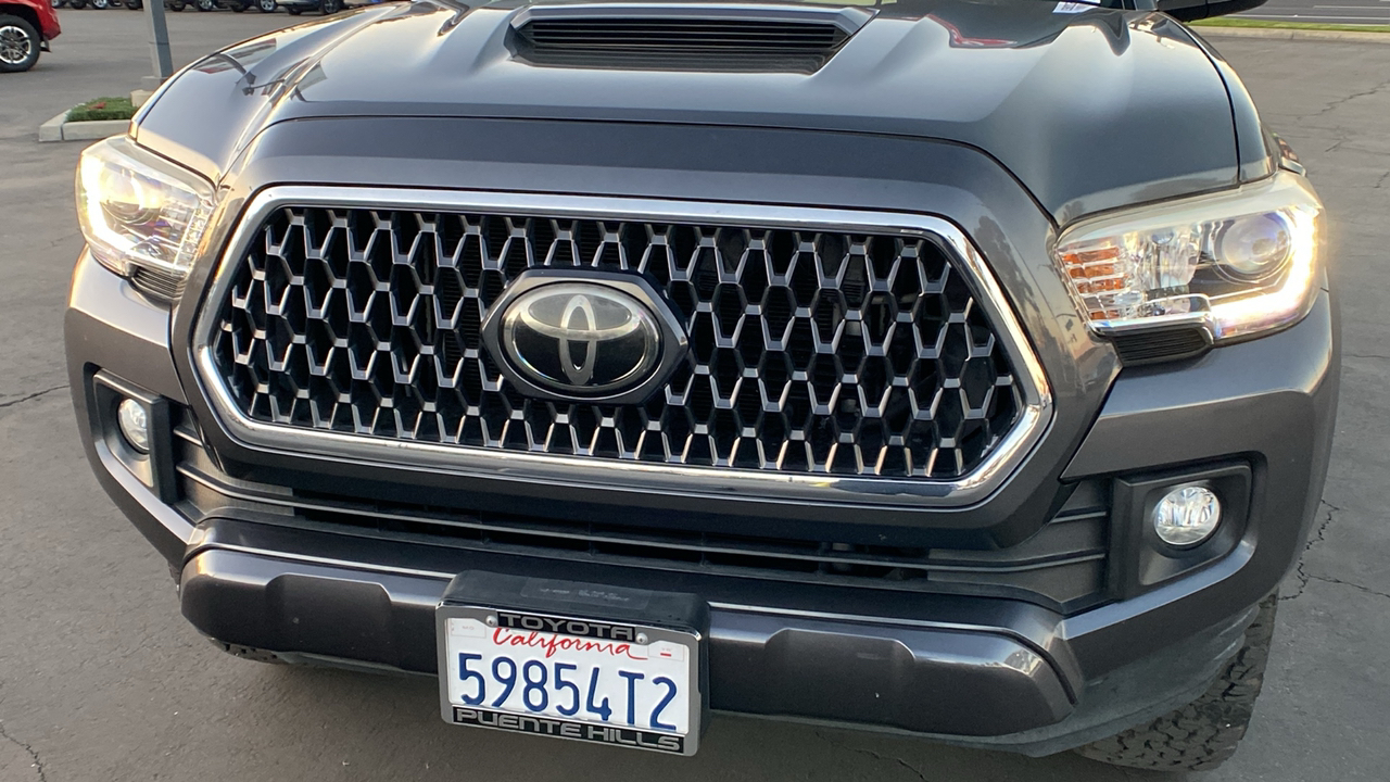 2019 Toyota Tacoma TRD Sport 32