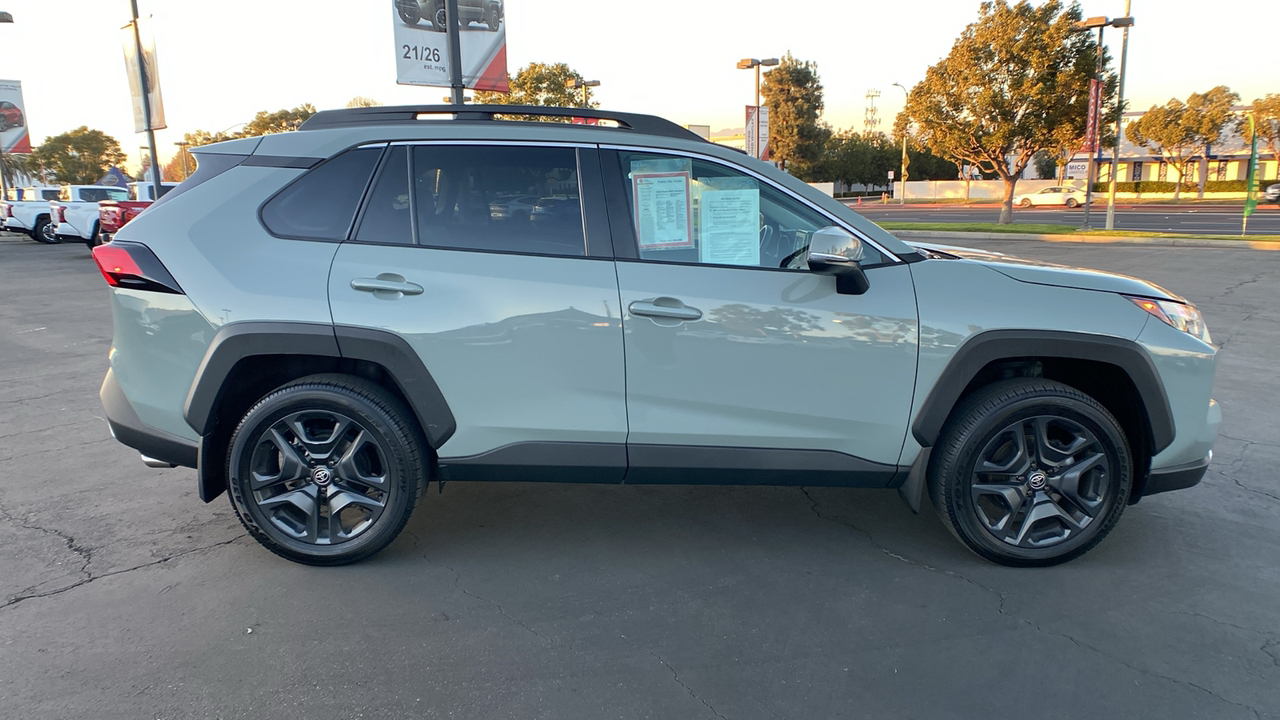 2022 Toyota RAV4 Adventure 2