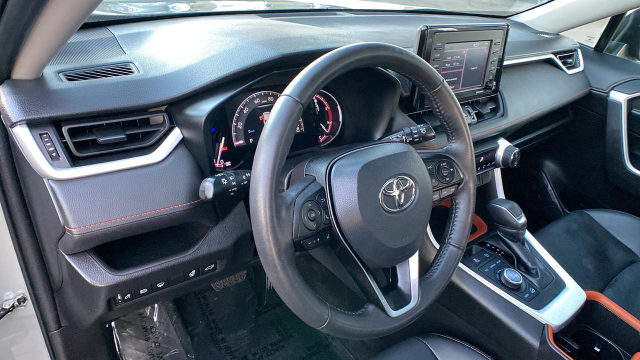 2022 Toyota RAV4 Adventure 16