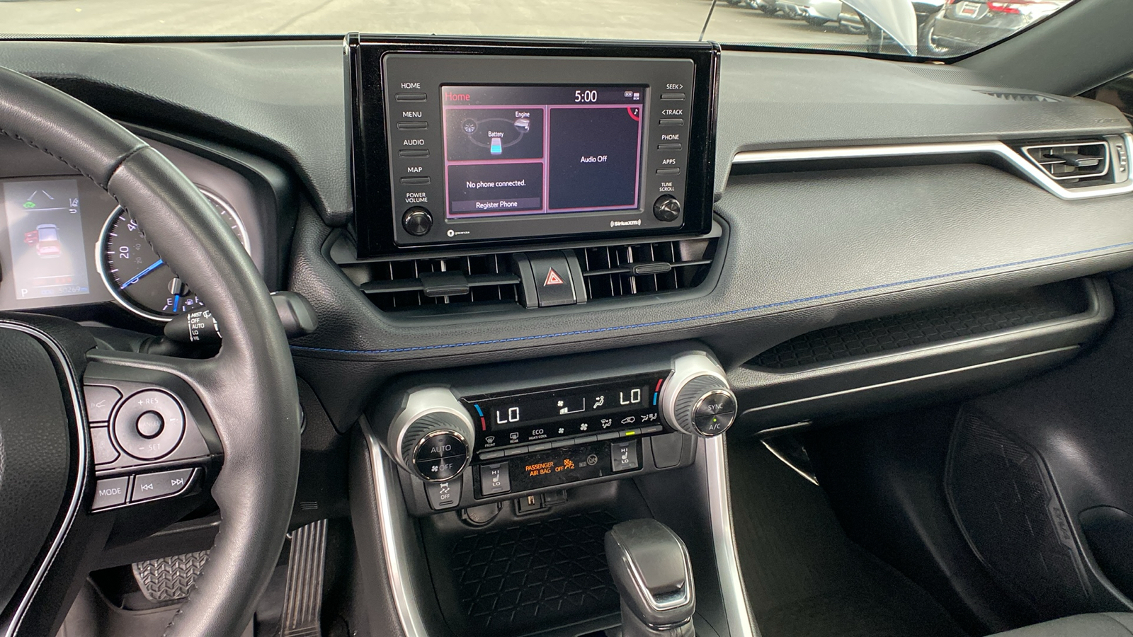 2022 Toyota RAV4 Hybrid SE 14