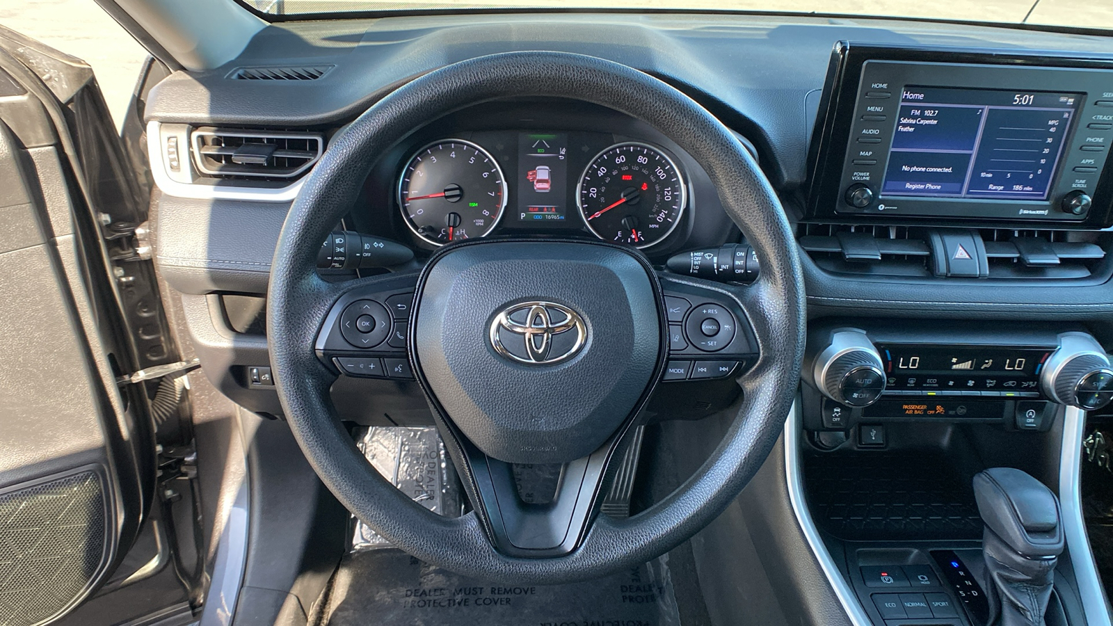 2021 Toyota RAV4 XLE 13
