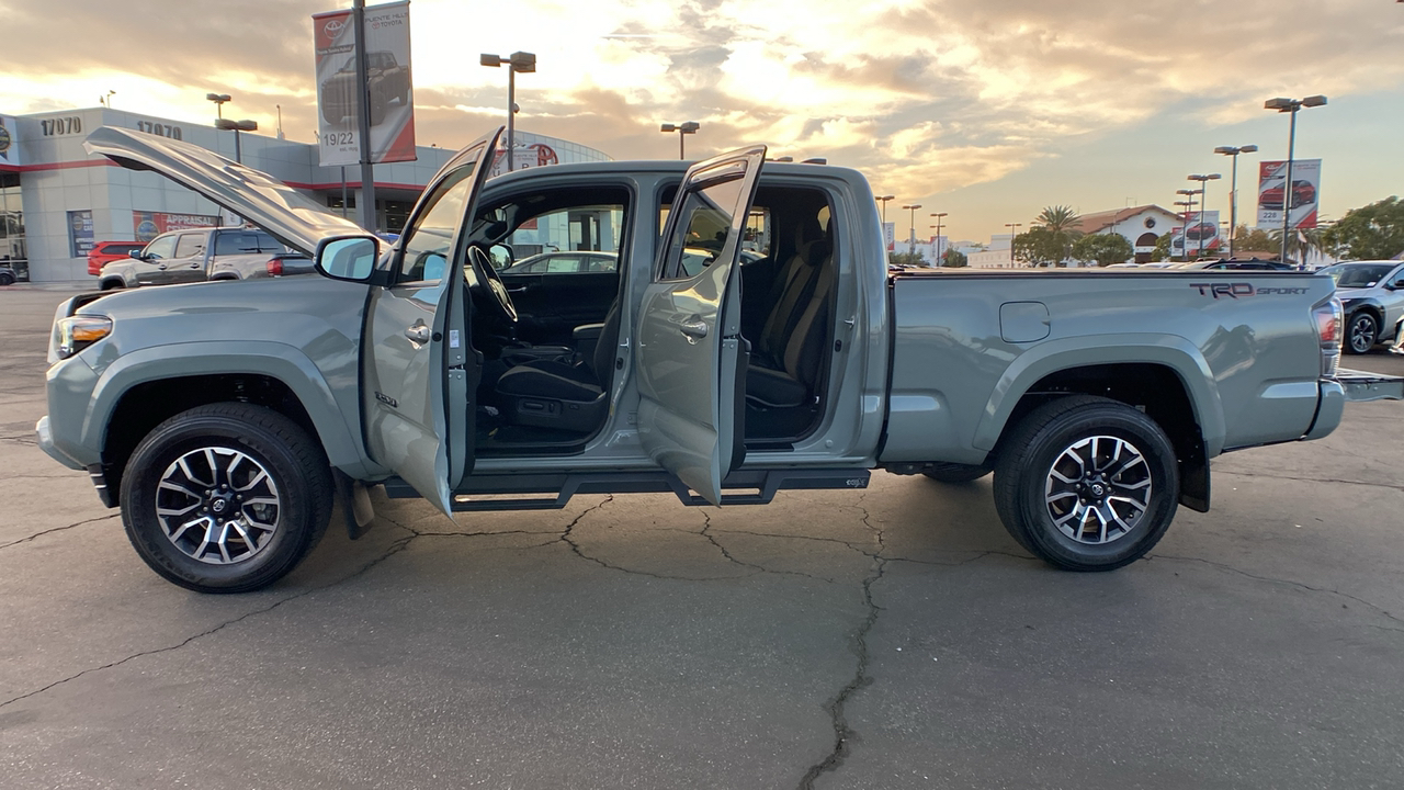 2022 Toyota Tacoma TRD Sport 11