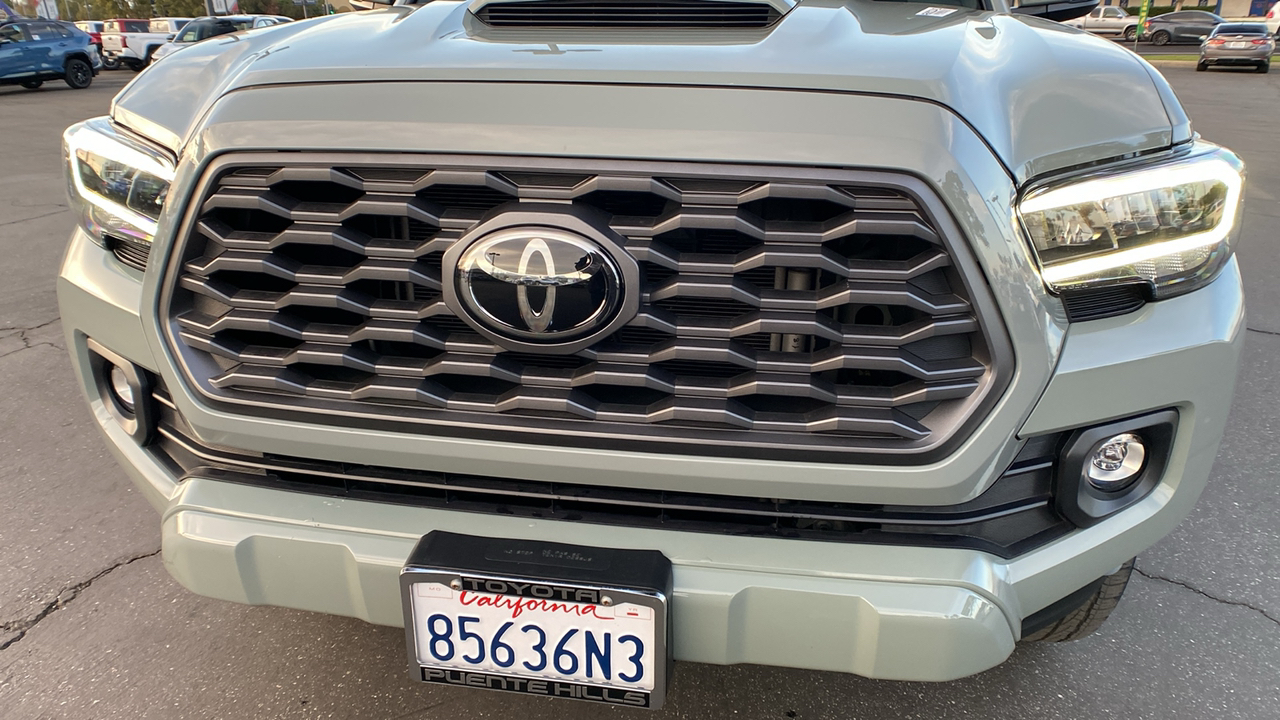 2022 Toyota Tacoma TRD Sport 32