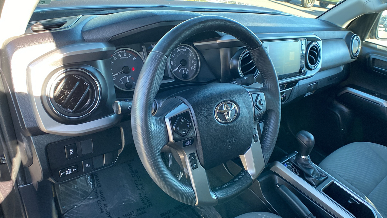 2021 Toyota Tacoma SR5 16