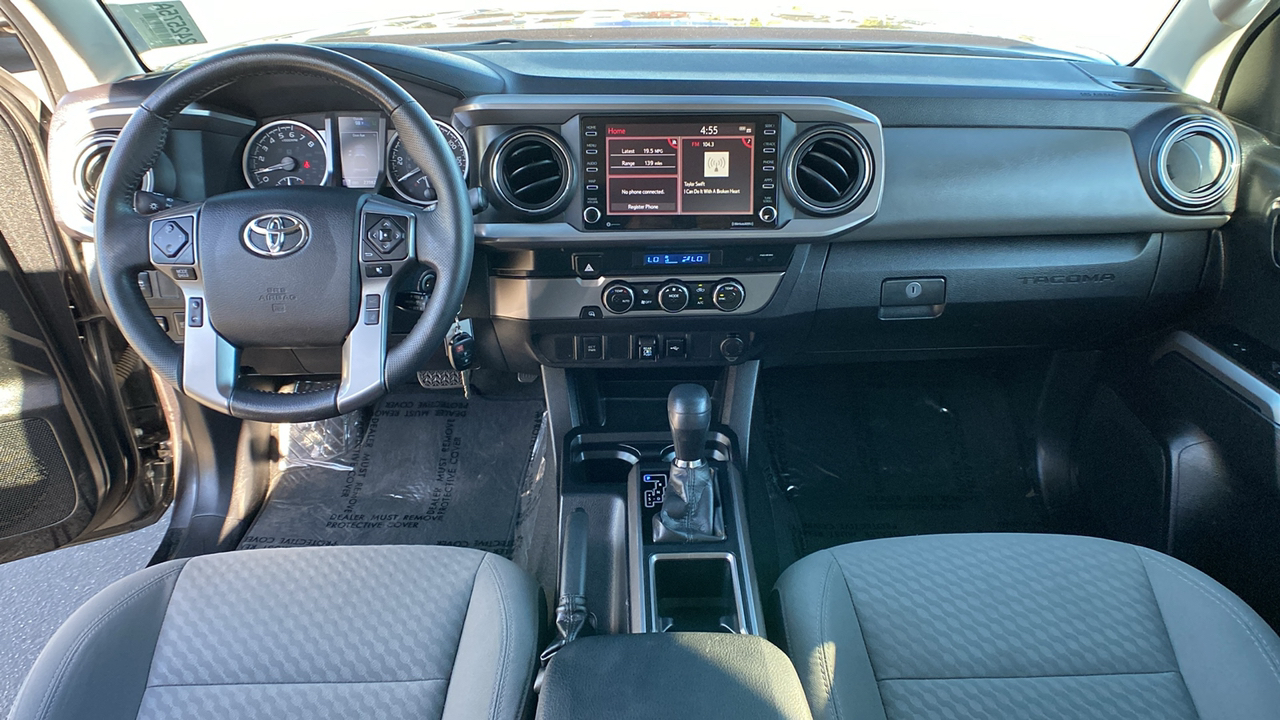 2021 Toyota Tacoma SR5 28