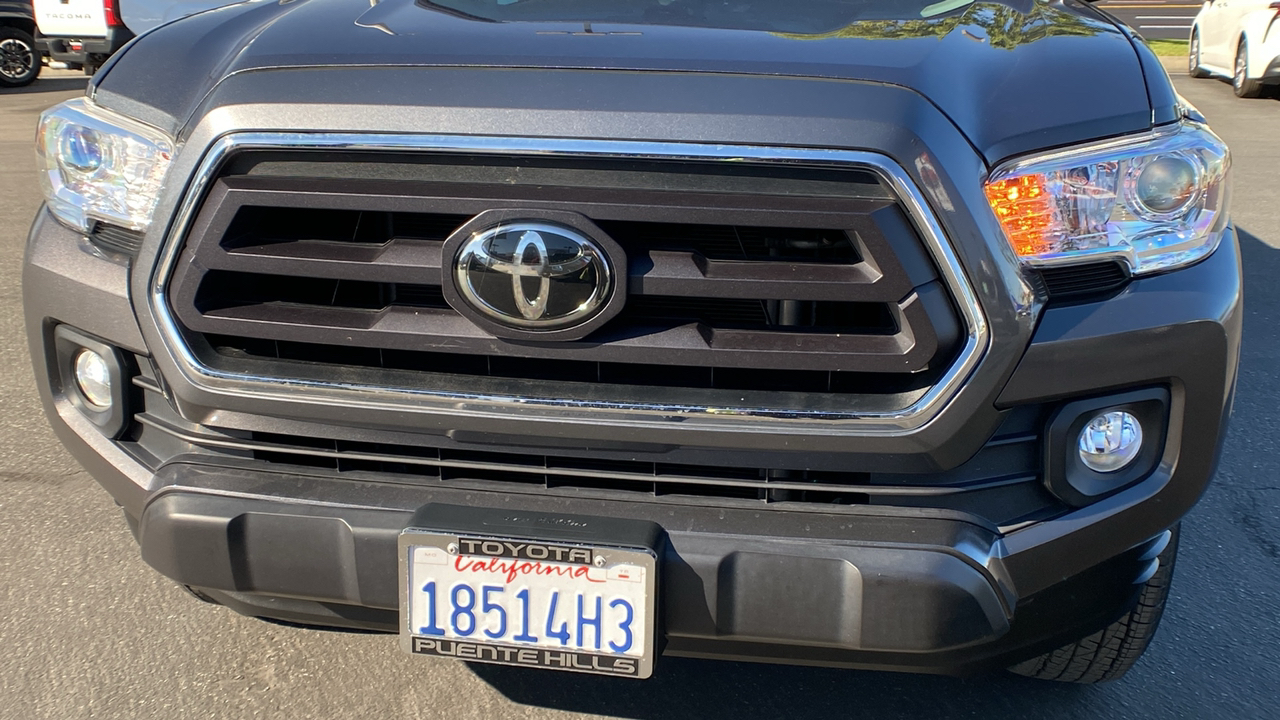 2021 Toyota Tacoma SR5 32