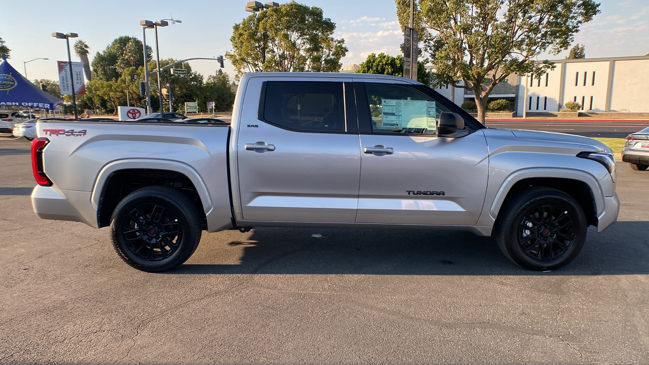 2024 TOYOTA Tundra SR5 2