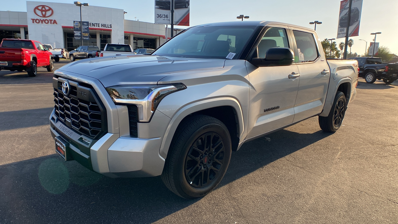 2024 TOYOTA Tundra SR5 7