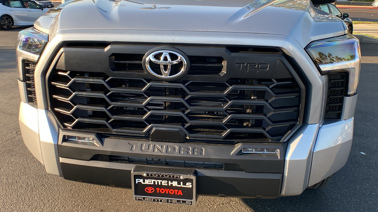 2024 TOYOTA Tundra SR5 32