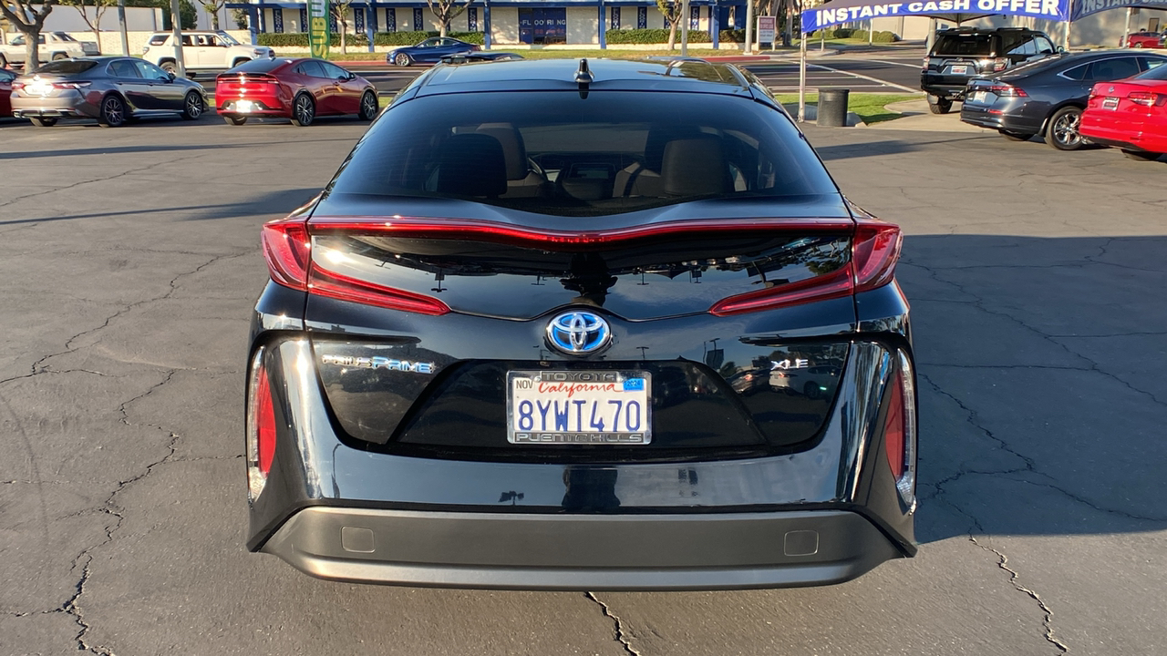 2022 Toyota Prius Prime XLE 4