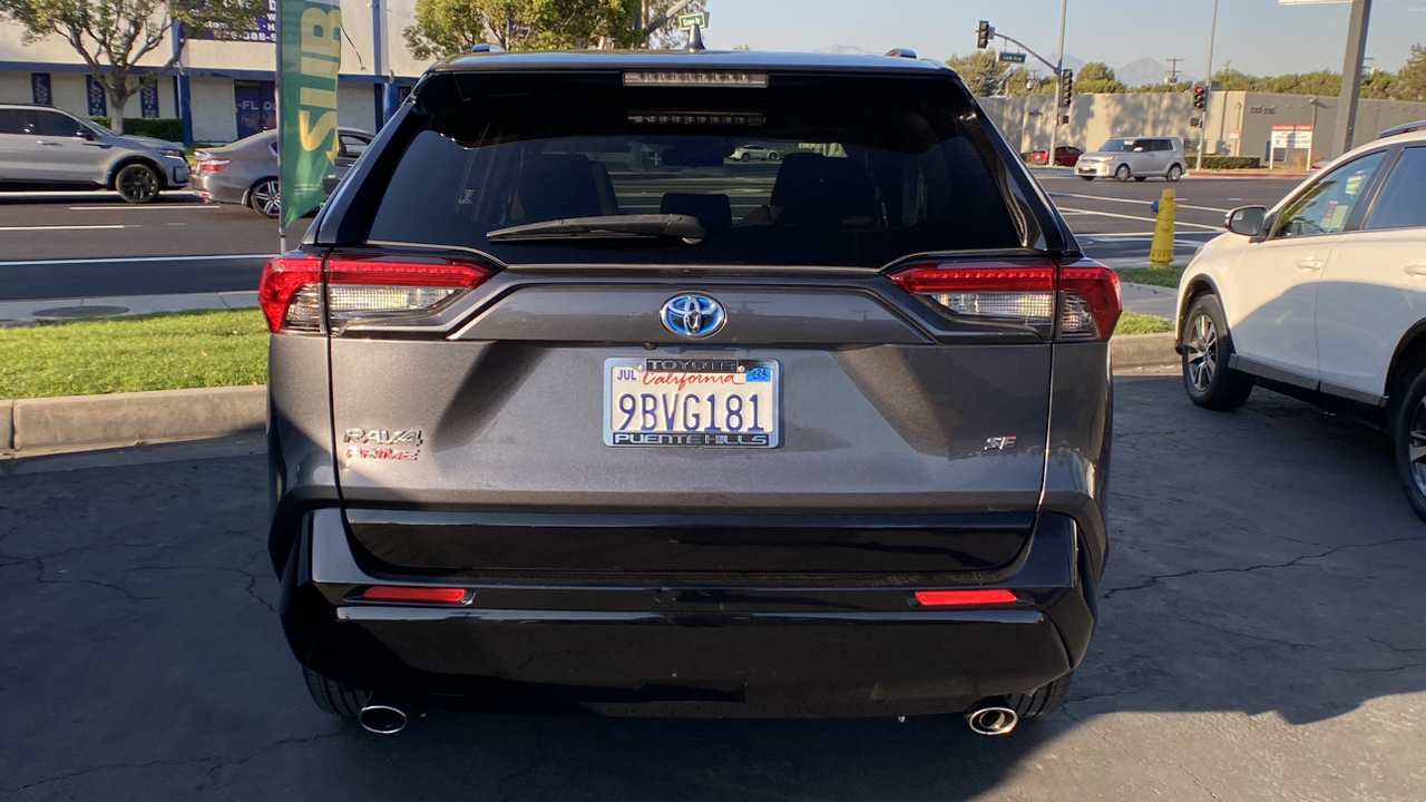 2022 Toyota RAV4 Prime SE 4