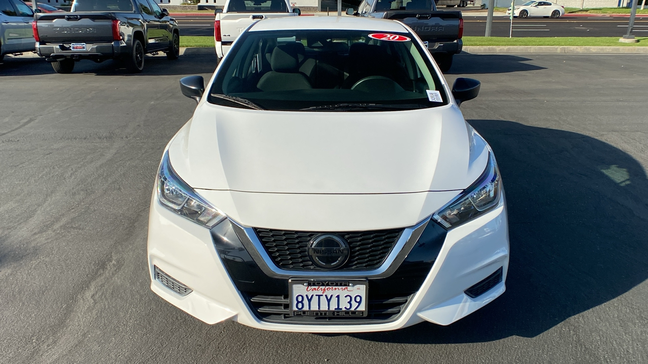 2020 Nissan Versa 1.6 S 8