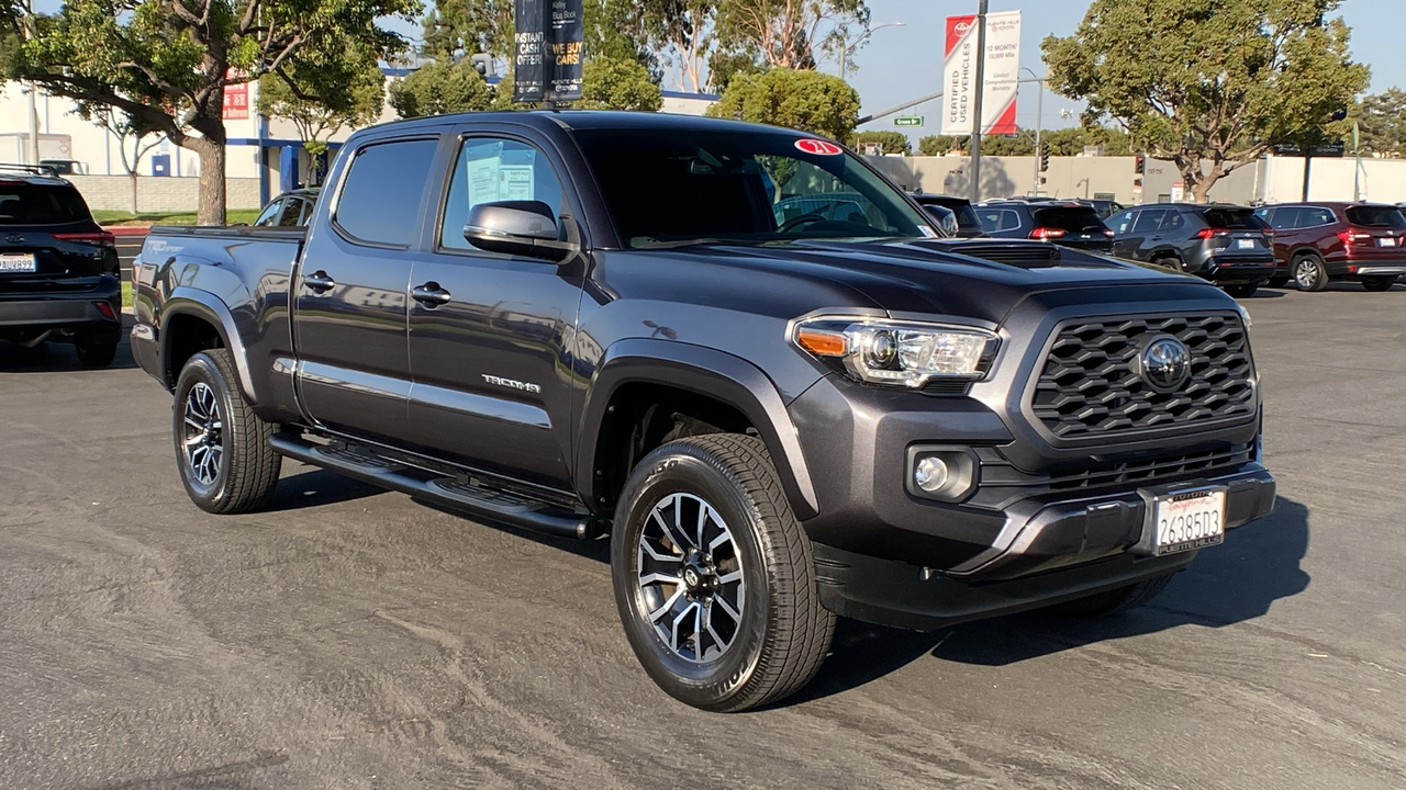 2021 Toyota Tacoma TRD Sport 1