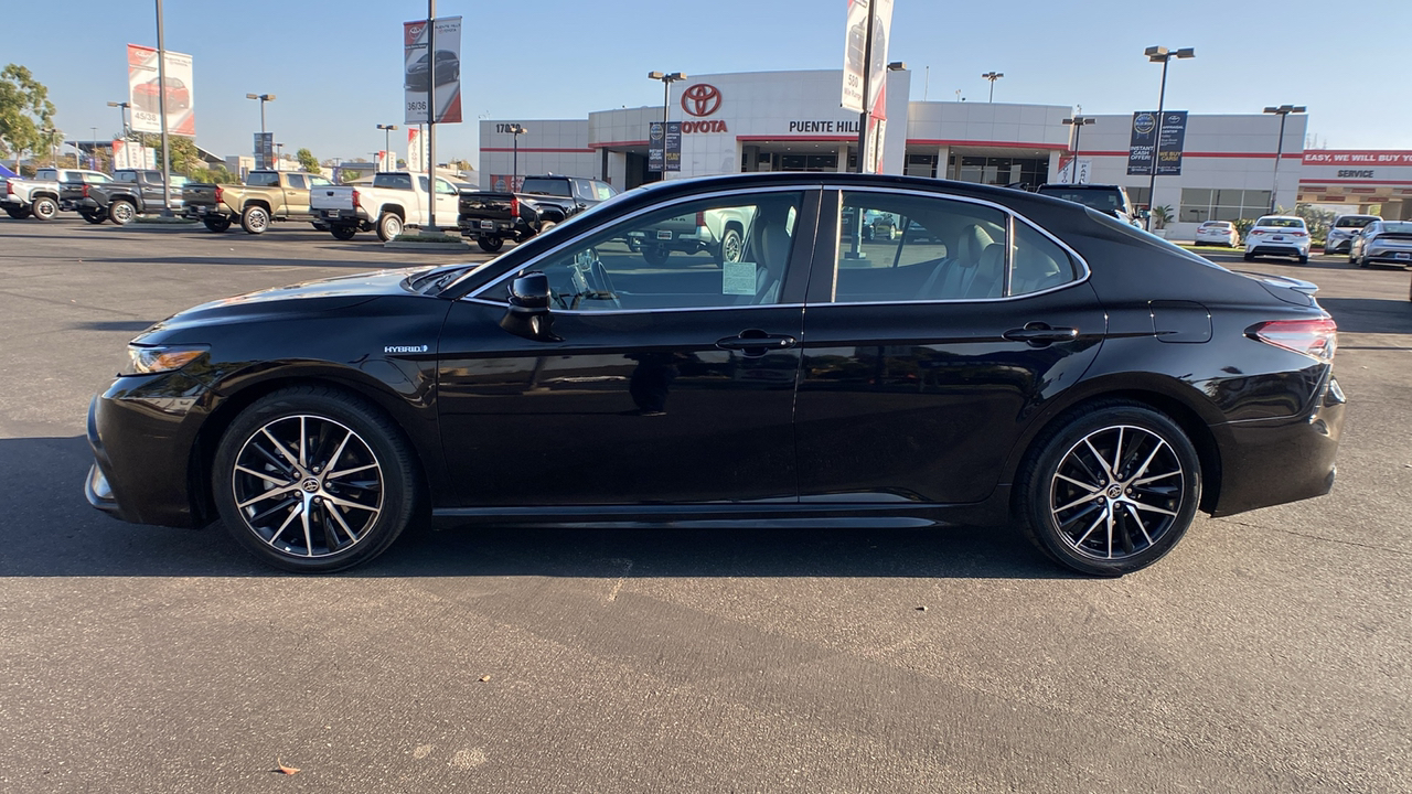 2021 Toyota Camry Hybrid SE 6