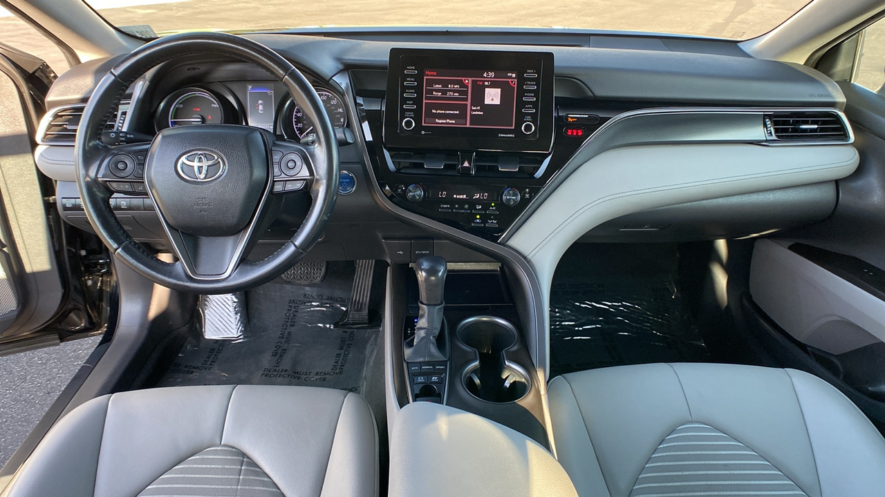 2021 Toyota Camry Hybrid SE 28