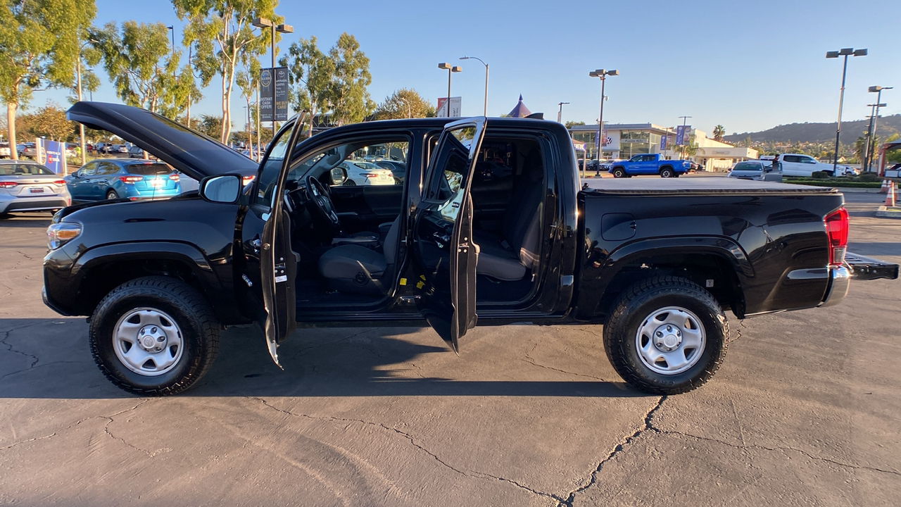 2019 Toyota Tacoma SR5 11