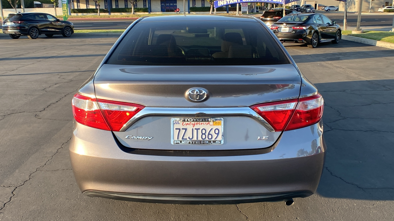 2017 Toyota Camry LE 4