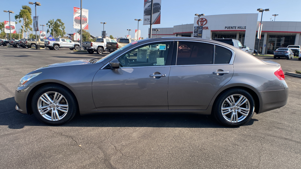 2010 INFINITI G37 Journey 6