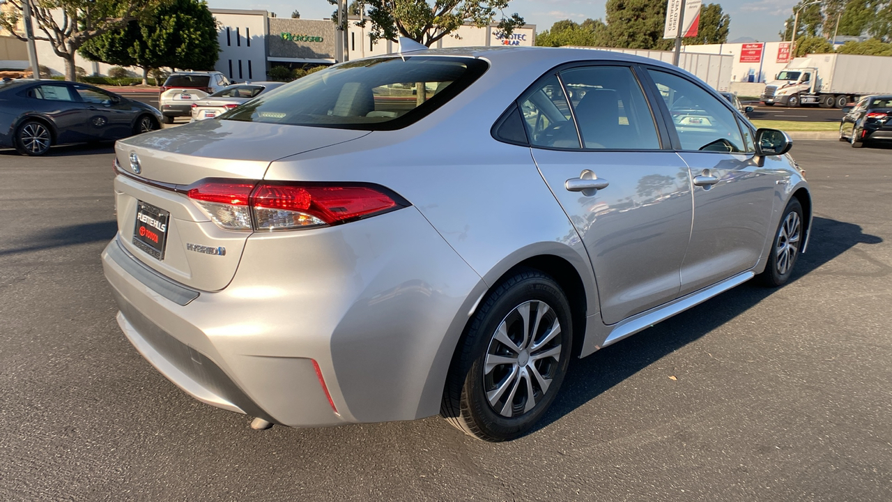 2020 Toyota Corolla Hybrid LE 3