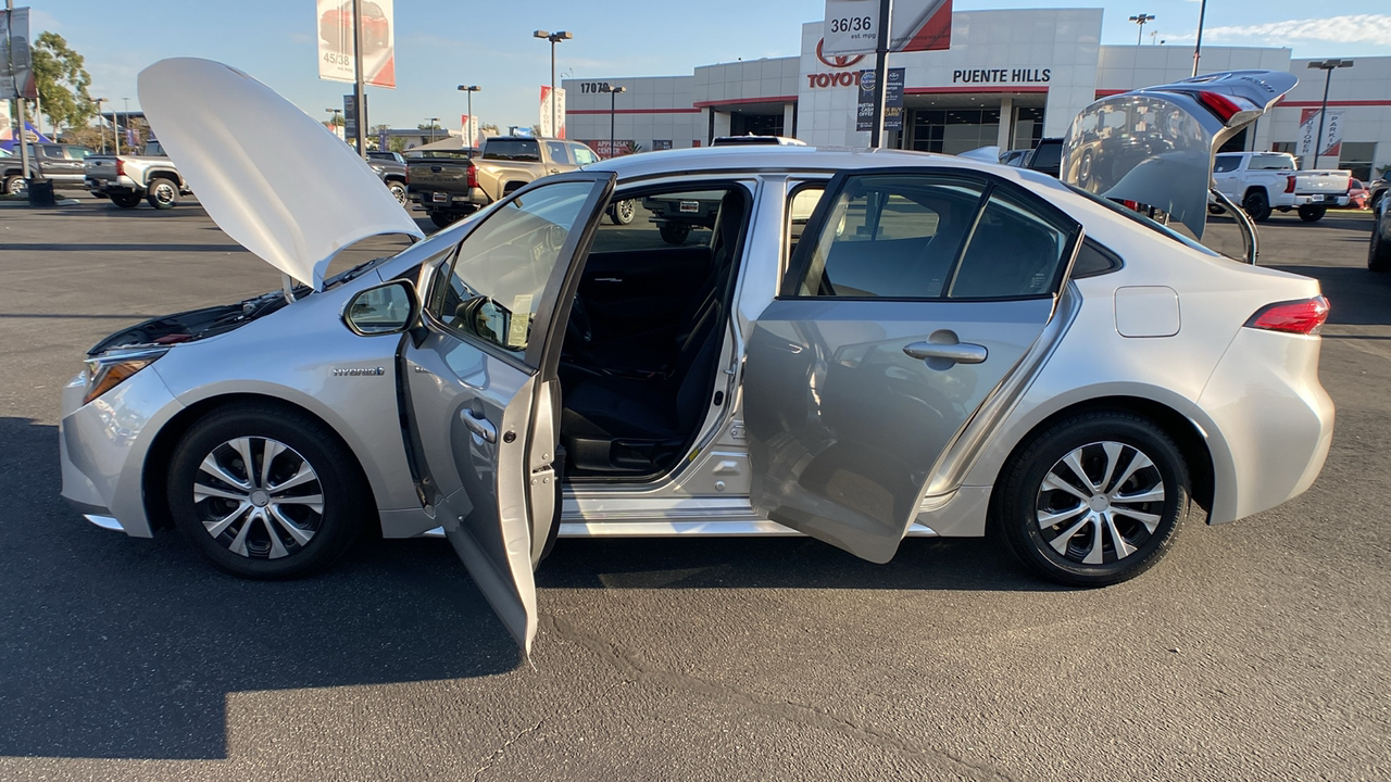 2020 Toyota Corolla Hybrid LE 11