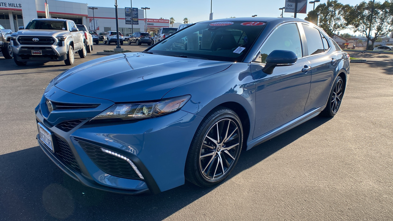 2023 Toyota Camry SE 7