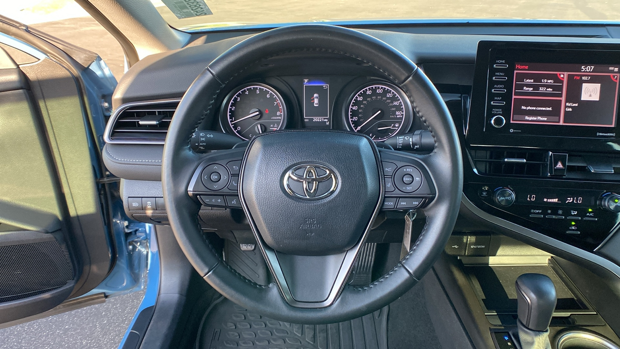 2023 Toyota Camry SE 13