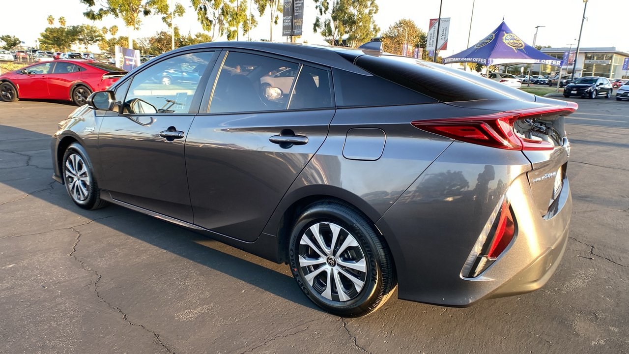 2021 Toyota Prius Prime XLE 5