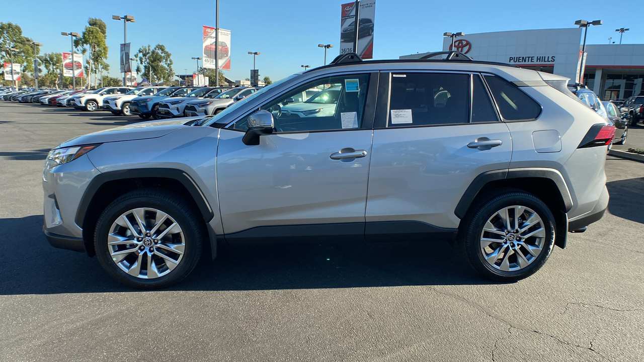 2024 TOYOTA RAV4 XLE Premium 6