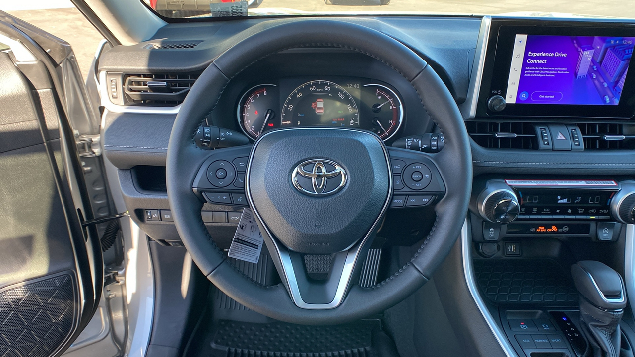 2024 TOYOTA RAV4 XLE Premium 13