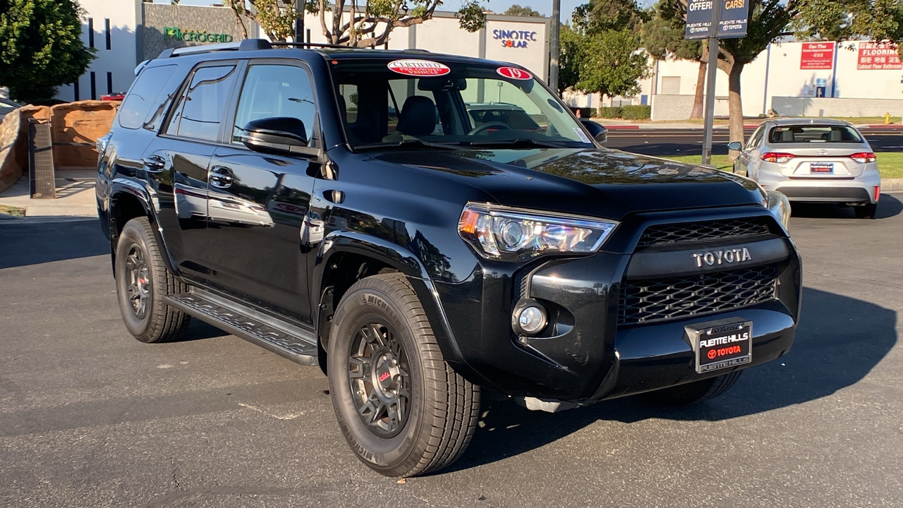 2019 Toyota 4Runner SR5 Premium 1