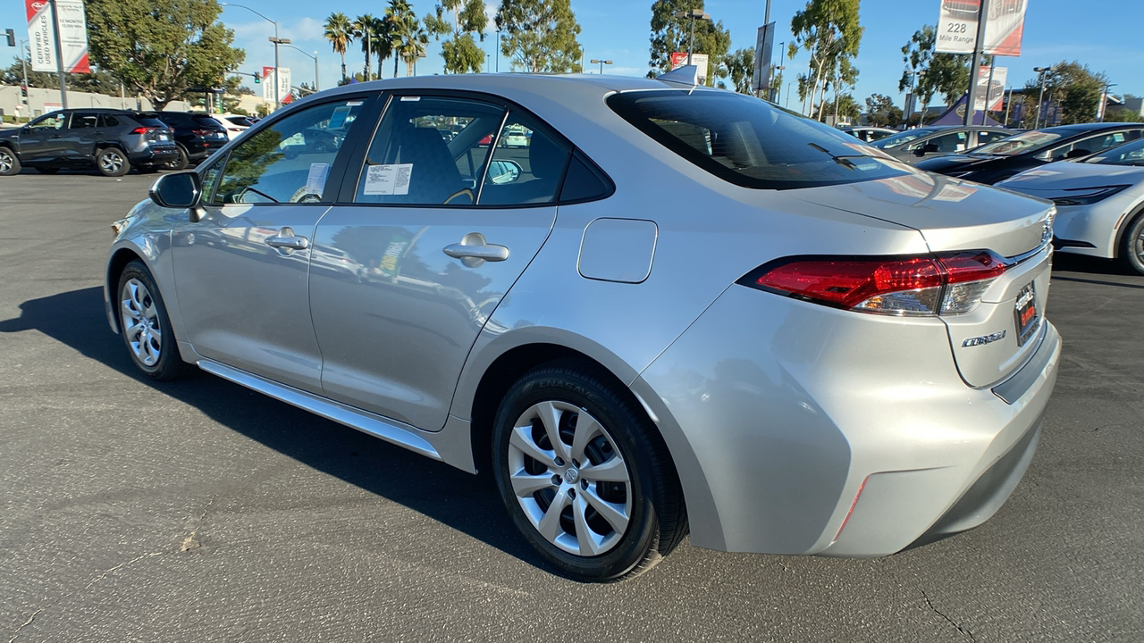 2024 TOYOTA Corolla LE 5