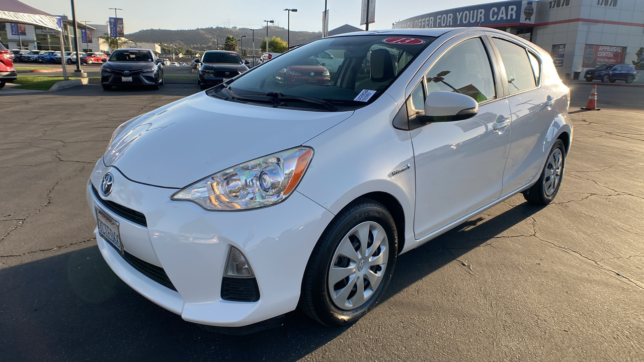 2013 Toyota Prius c One 7