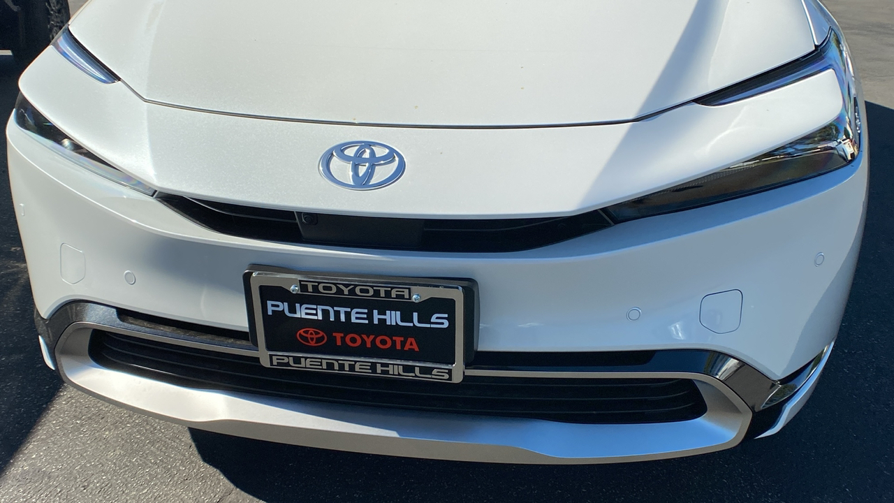 2024 TOYOTA Prius Prime XSE Premium 33