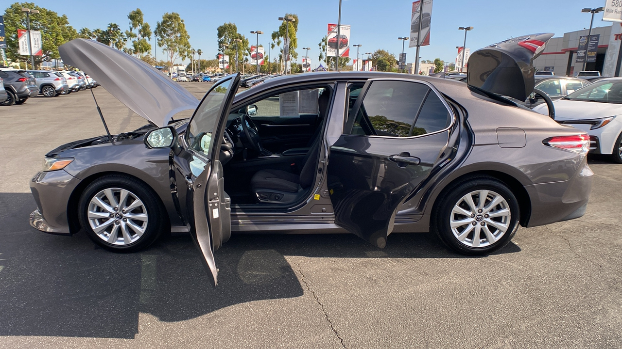 2019 Toyota Camry LE 11