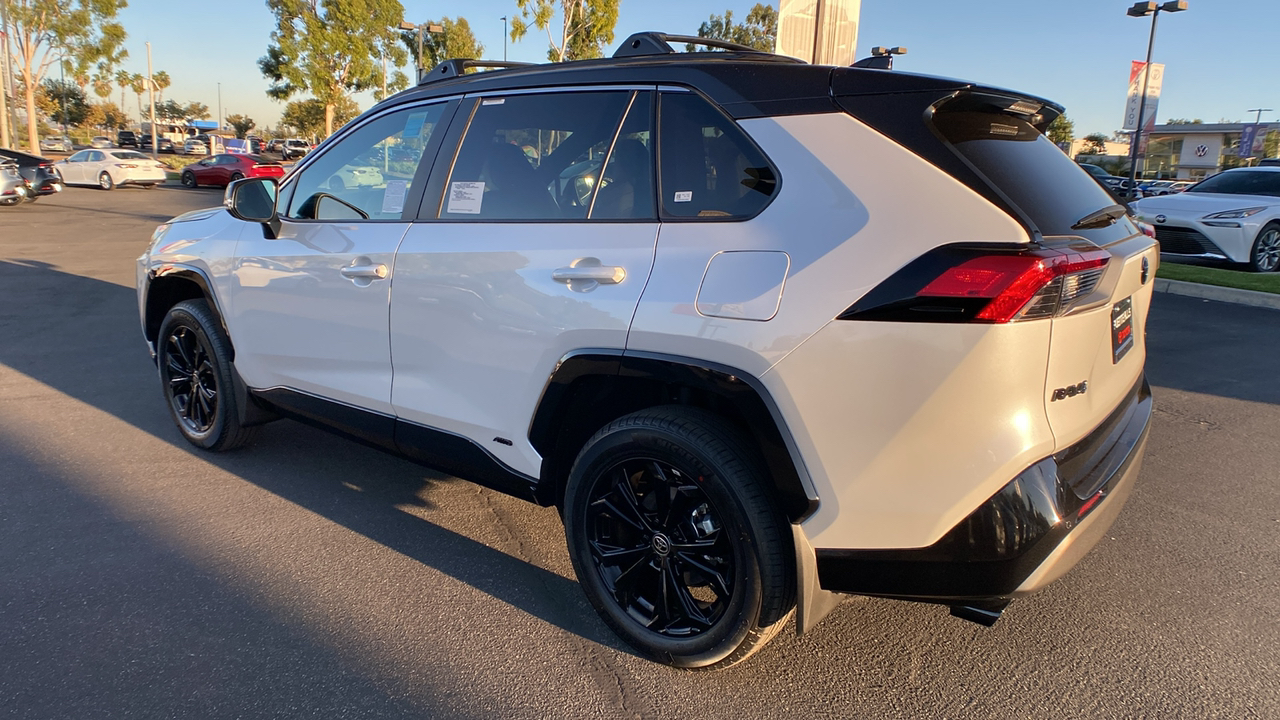 2024 TOYOTA RAV4 Hybrid XSE 5