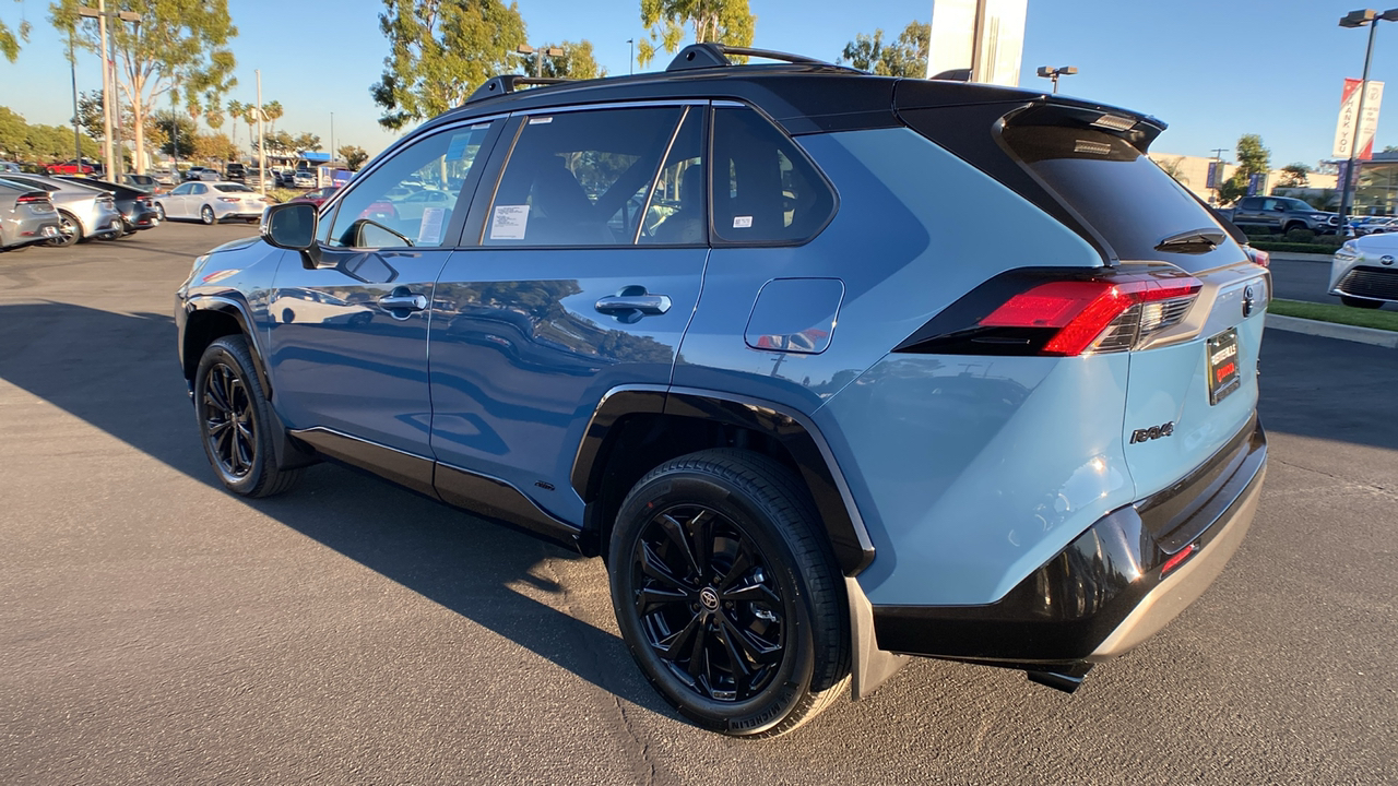 2024 TOYOTA RAV4 Hybrid XSE 5