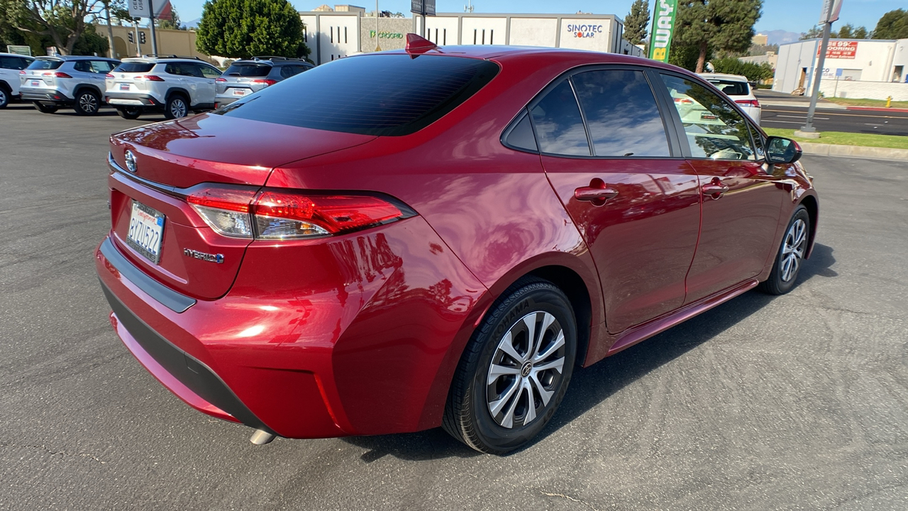 2022 Toyota Corolla Hybrid LE 3