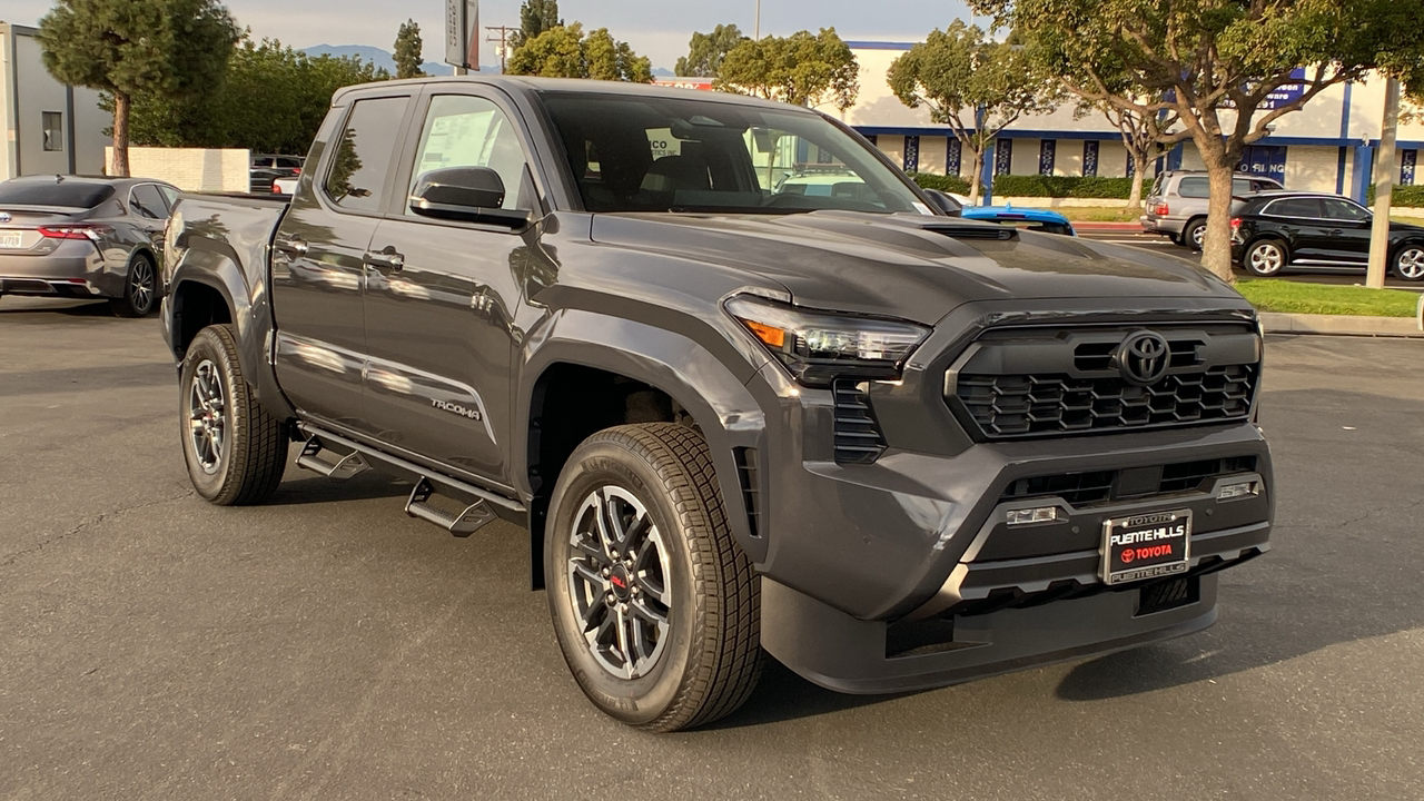 2024 TOYOTA Tacoma TRD Sport 1