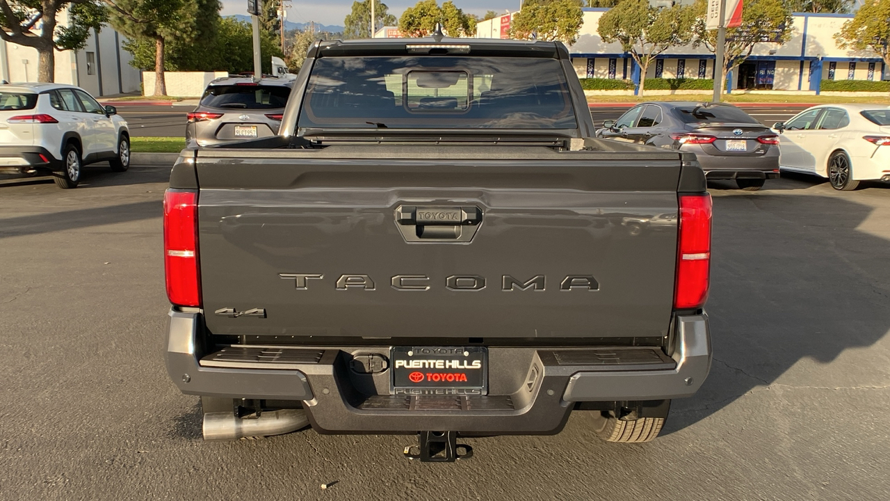 2024 TOYOTA Tacoma TRD Sport 4