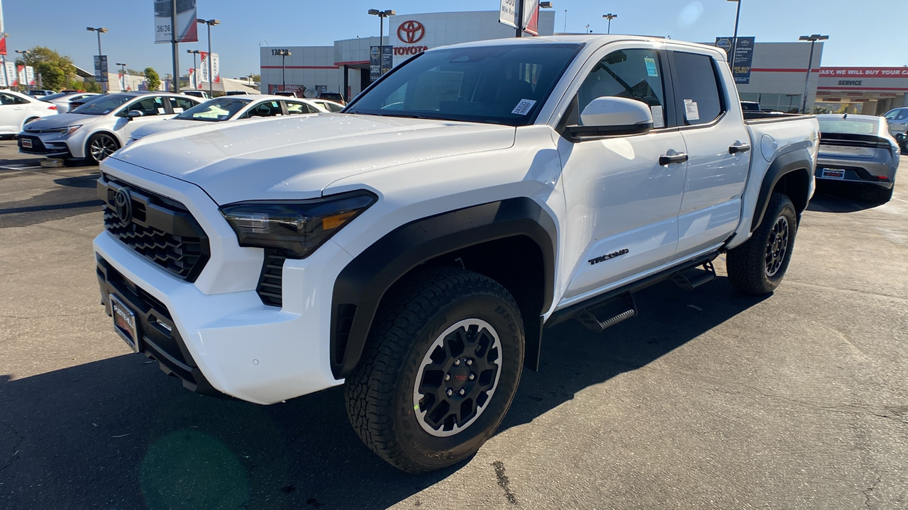 2024 TOYOTA Tacoma TRD Off-Road 7