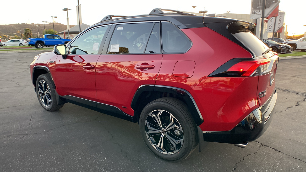 2024 TOYOTA RAV4 Prime XSE 5