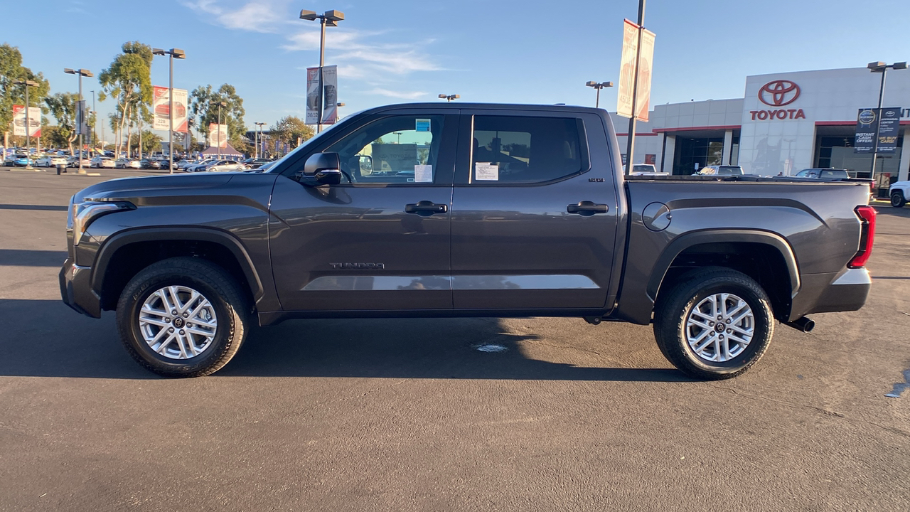 2025 TOYOTA Tundra SR5 6