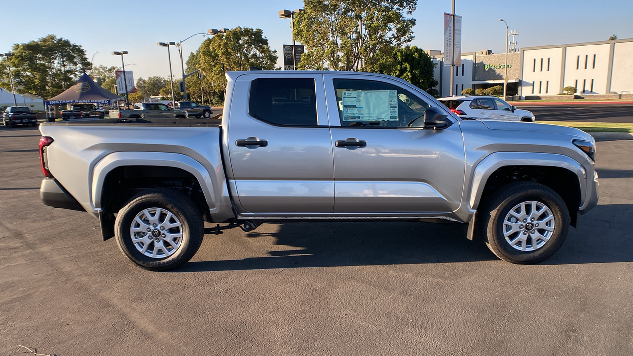 2024 TOYOTA Tacoma SR 2